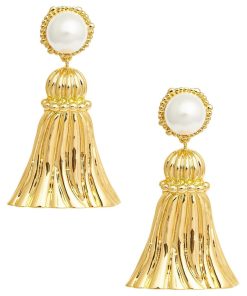 Annie Tassel - Pearl Earring