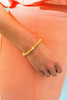 Georgia 6mm Gold Beads and Freshwater Pearl - Bracelet